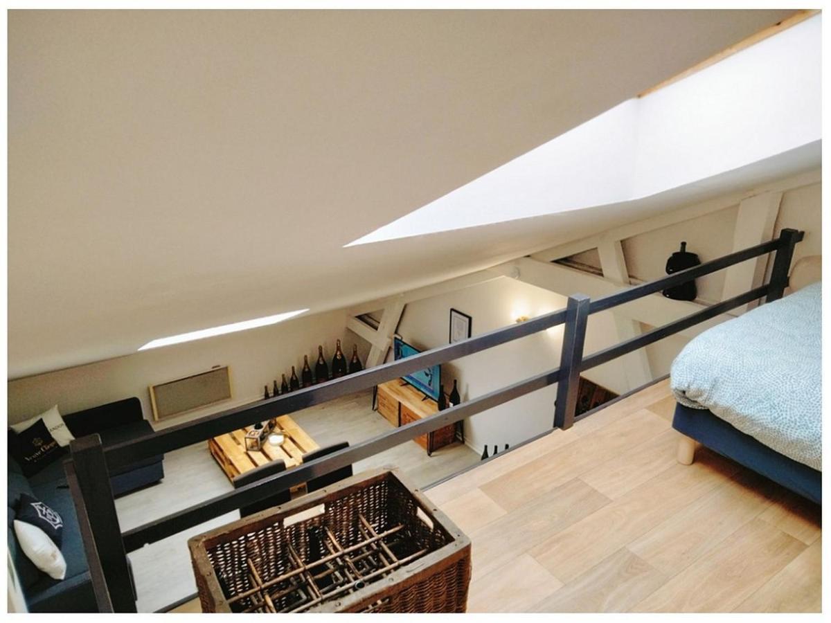 Apartmán Studio Champagne Remeš Exteriér fotografie