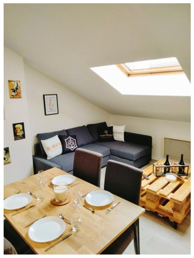 Apartmán Studio Champagne Remeš Exteriér fotografie